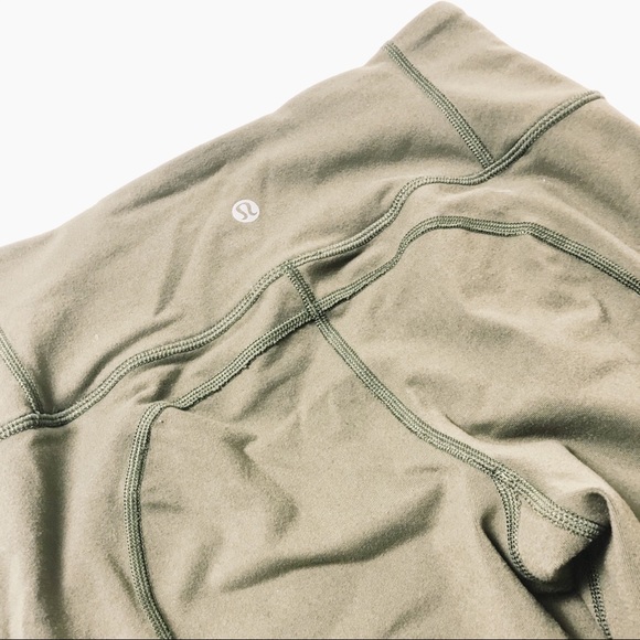 Lululemon Notched Crop Legging - Picture 4 of 5